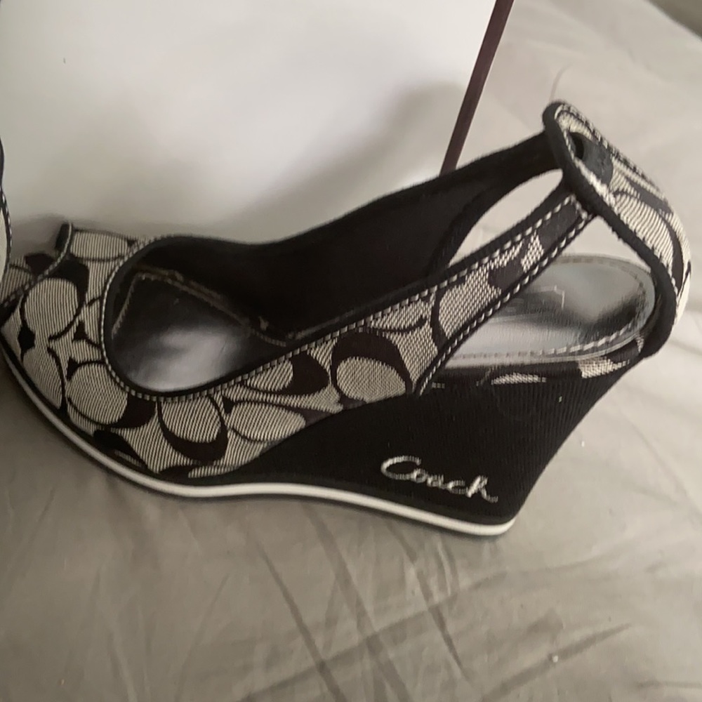 Coach navy blue wedges size 8M - Picture 4 of 6